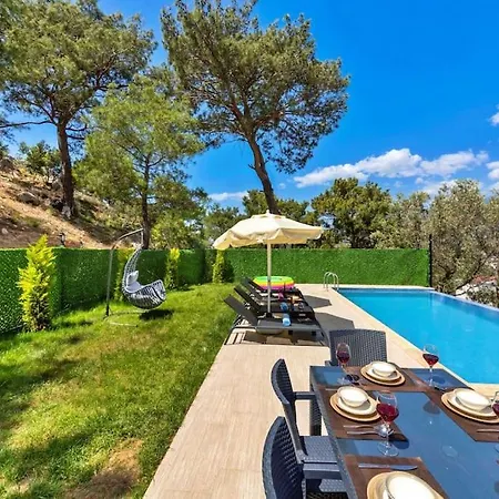 Kalkanda Merkeze Yakin Ayaz וילה קס