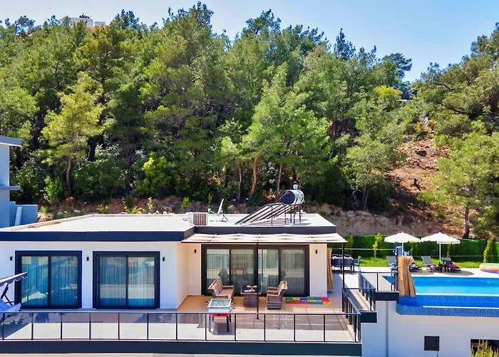 Kalkanda Merkeze Yakin Ayaz * Kaş