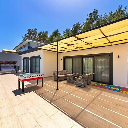 Villa Kalkanda Merkeze Yakin Ayaz