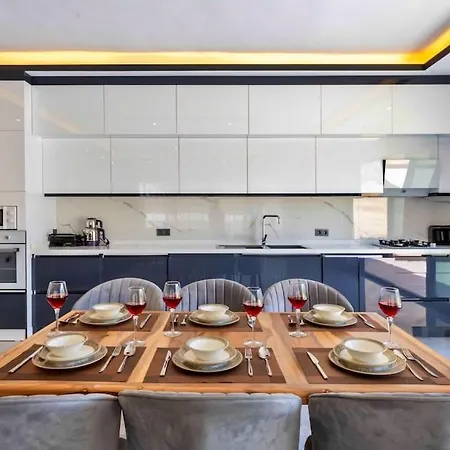 Kalkanda Merkeze Yakin Ayaz Villa Kaş