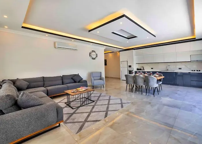 Kalkanda Merkeze Yakin Ayaz Вілла