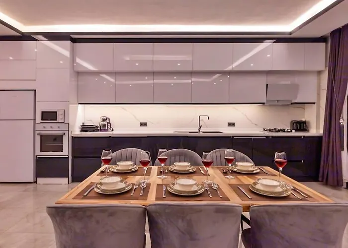 Kalkanda Merkeze Yakin Ayaz Вілла *