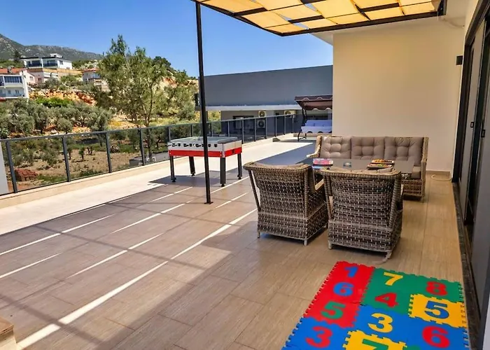 Вілла Kalkanda Merkeze Yakin Ayaz