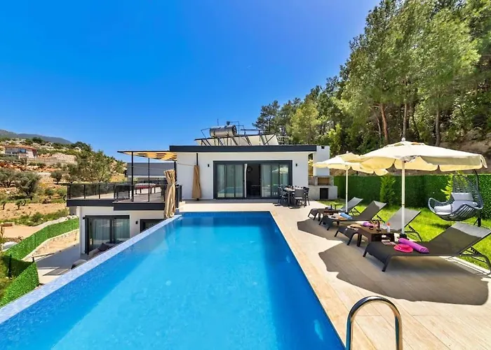 Kalkanda Merkeze Yakin Ayaz * Каш