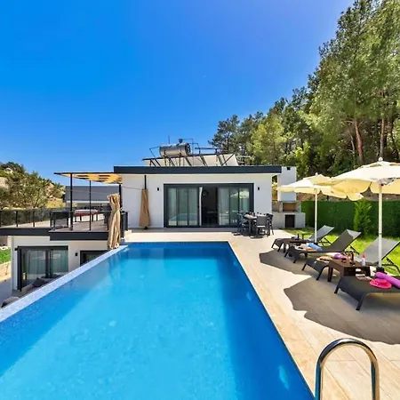 Kalkanda Merkeze Yakin Ayaz * Kaş